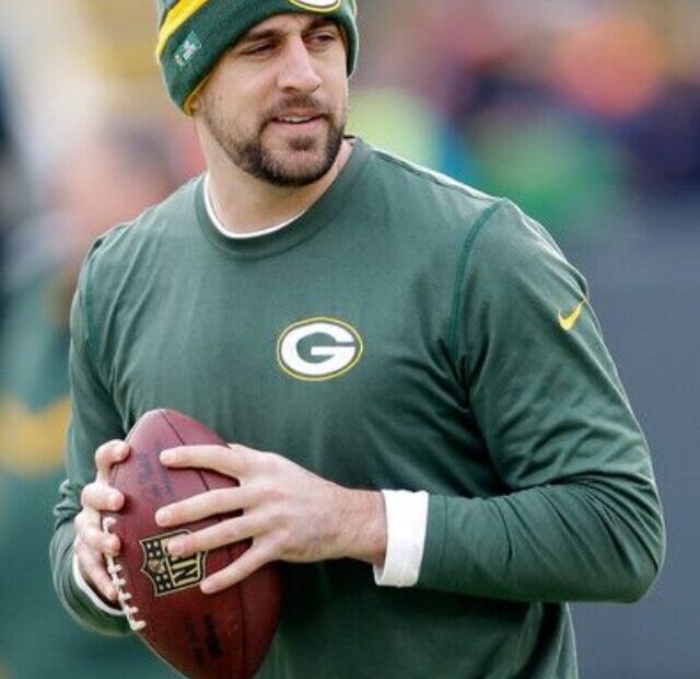 Aaron Rodgers (12)