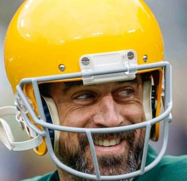 Aaron Rodgers (2)