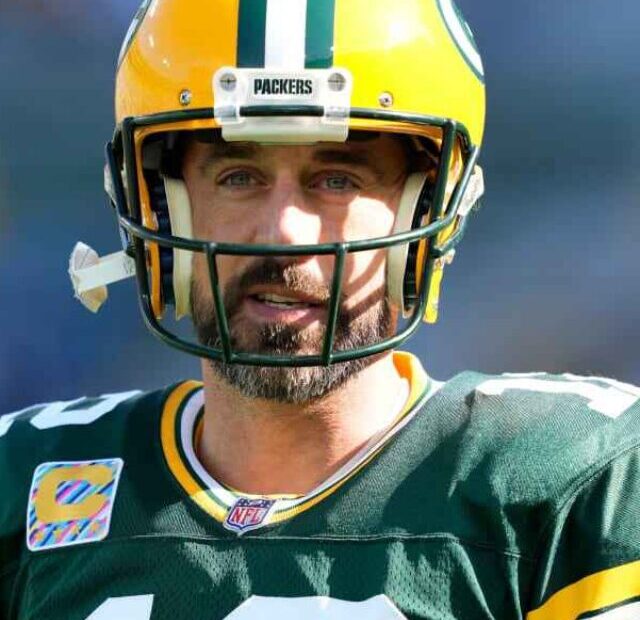 Aaron Rodgers (3)