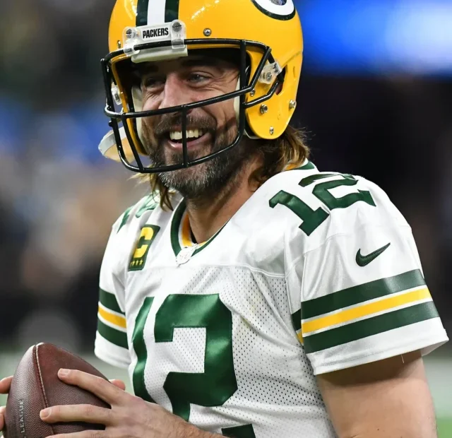 Blockbuster deal between packers and jets for Aaron Rodgers ' essentially done'