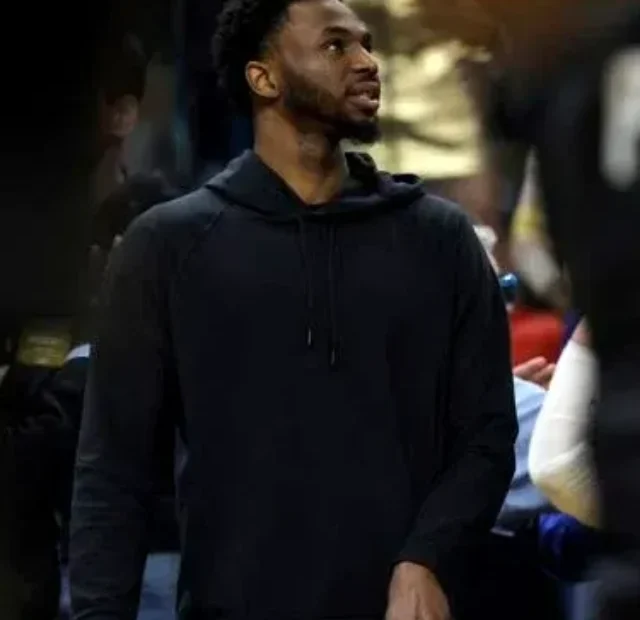 Andrew Wiggins returns for playoffs after two 2-month absence (2)