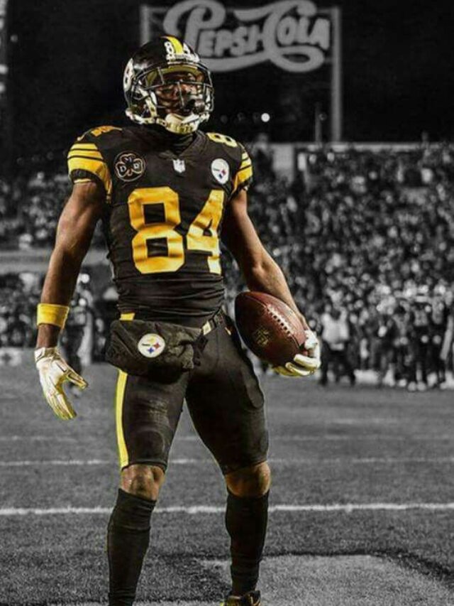 Antonio Brown Gets An Arrest Warrant From Judge