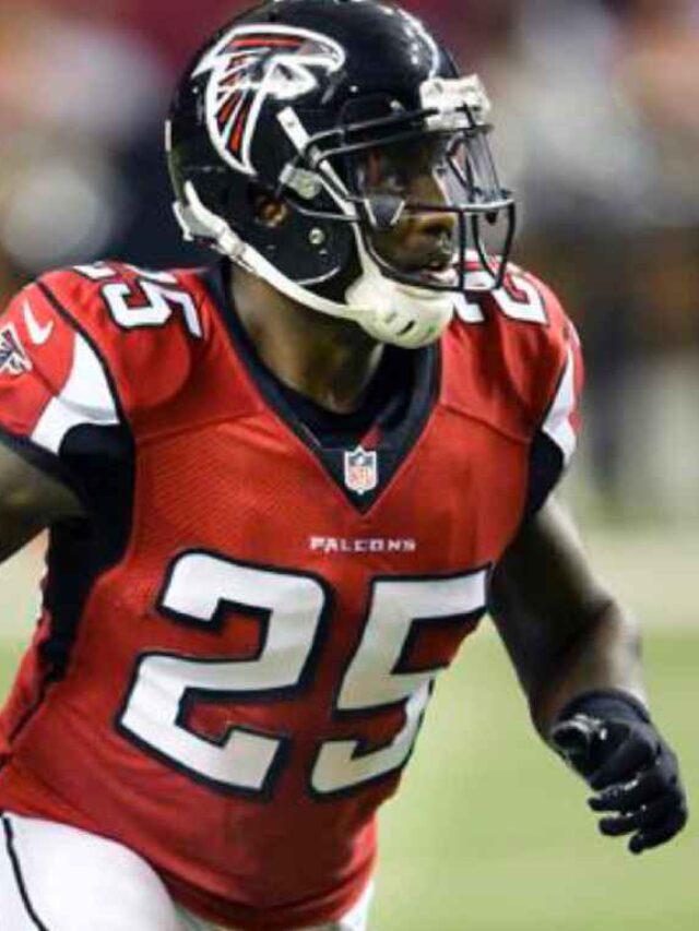 Former Falcons Pro Bowler Arrested for Assault and Child Cruelty