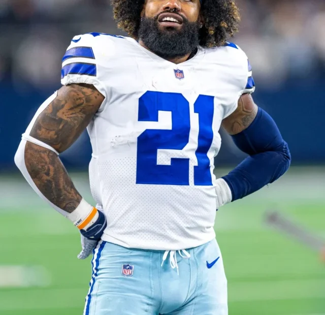 Ezekiel Elliott at Cowboys practice with Dak Prescott Will he stay in Dallas (4)