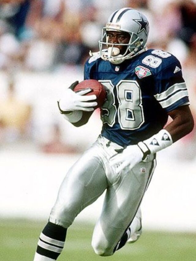 NFL World Saddened By News About Cowboys Legend Michael Irvin