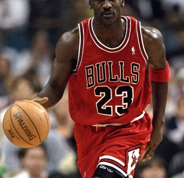 Michael Jordan's sneakers sell for record-breaking price price. (2)