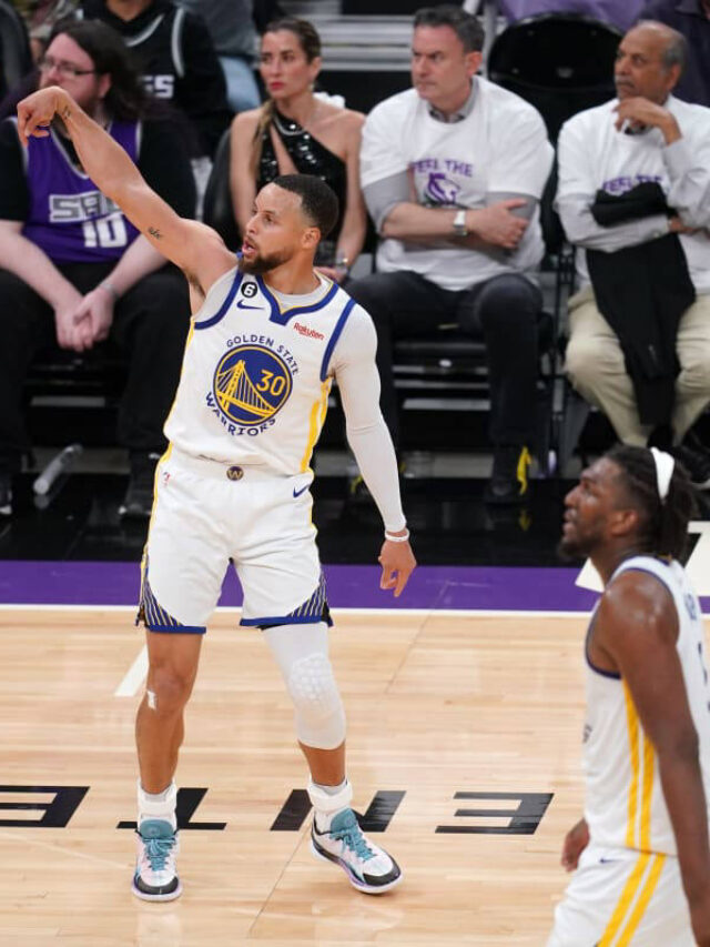 Steph Curry Creates NBA History Against the Kings in Game 2