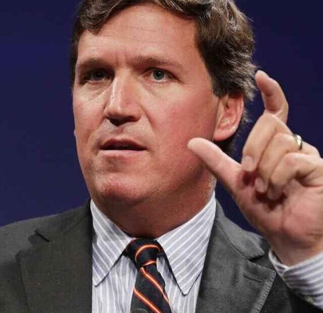 Tucker Carlson (2)