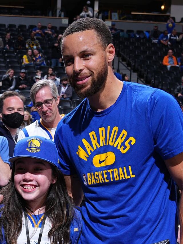 Warriors fan misses once-in-a-lifetime Steph Curry chance